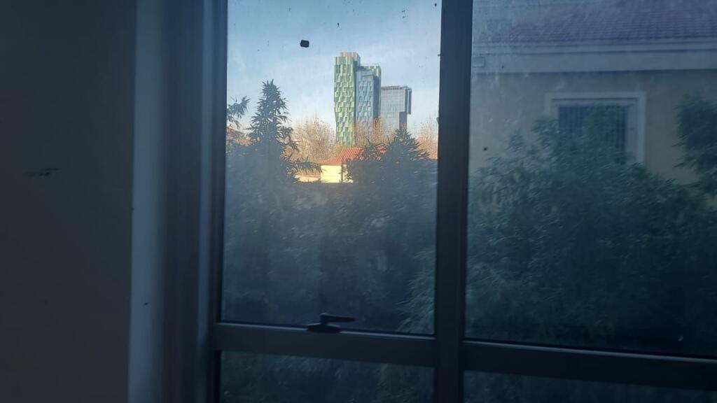 Business premises for rent (Sky towers)