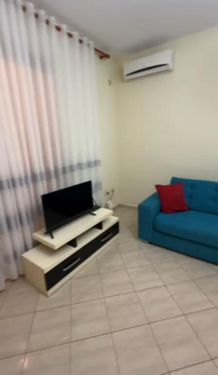 Nela 6,yzberisht, apartment 1+1 for rent 35,000 leke