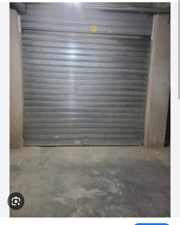 Jepet garazh/ magazine me qera Astir