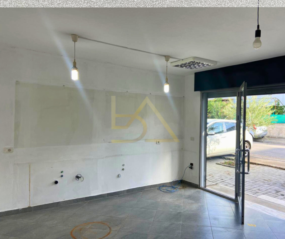 Super Okazion – Ambient Biznesi + Shtëpi Private, Durrës (Lagjja 17)