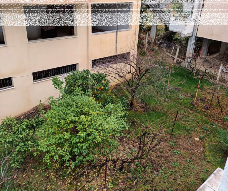 Shitet – Vilë 4-Katëshe, Shkozet, Tiranë