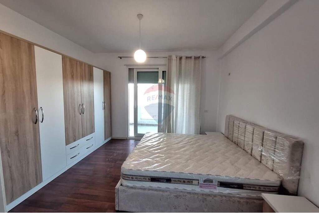 2+1 apartment for rent at Kodra e Diellit