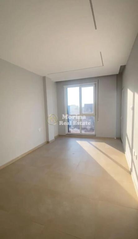 Affitto | Appartamento 1 + 1 | Via 5 Maggio | 400 €/mese