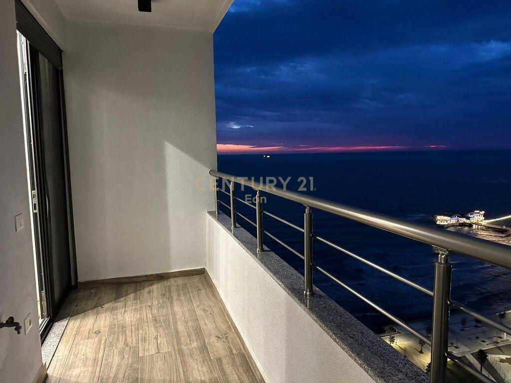 VENDIAMO APPARTAMENTO 2+1+2 A VOLLGA AL 27KATESHI! 360.000 € Superficie Totale 131m2