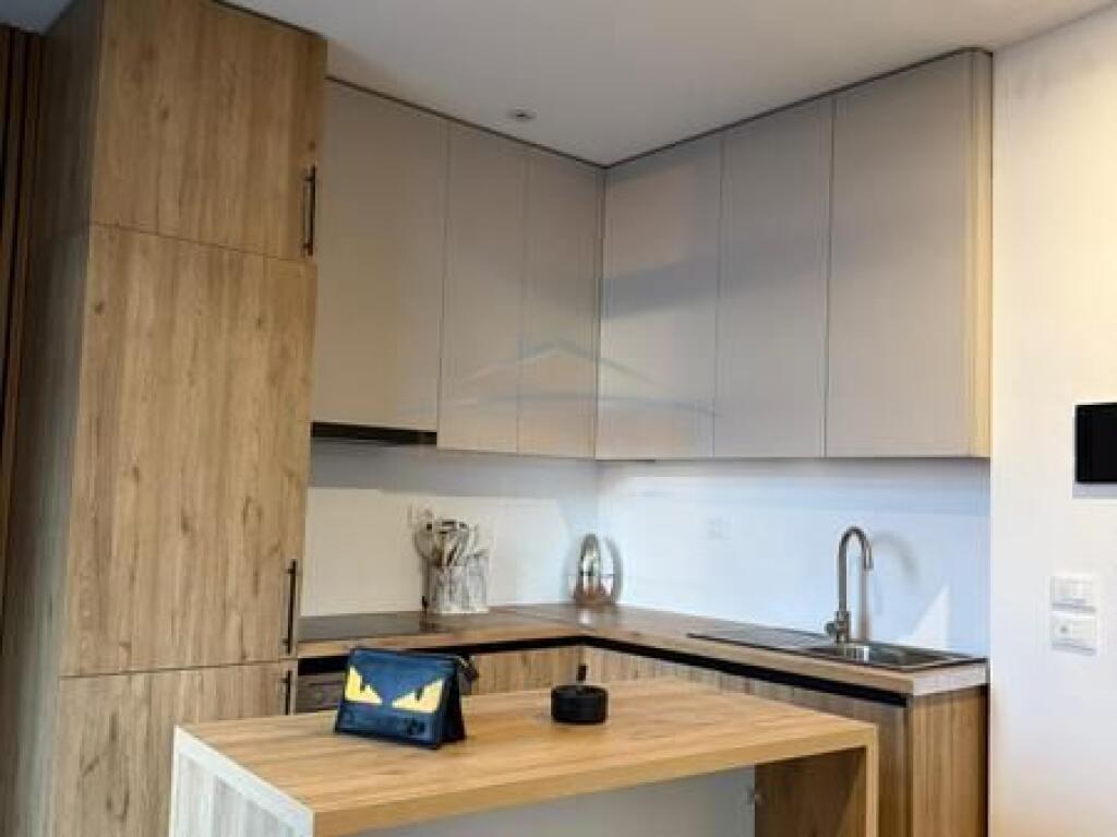 In vendita, Appartamento 2+1, Lake View Residence, Tirana.