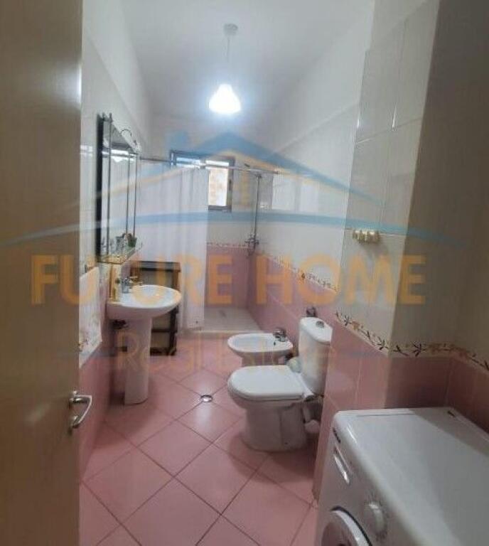 Qera, Apartament 1+1, Fresku, Tiranë