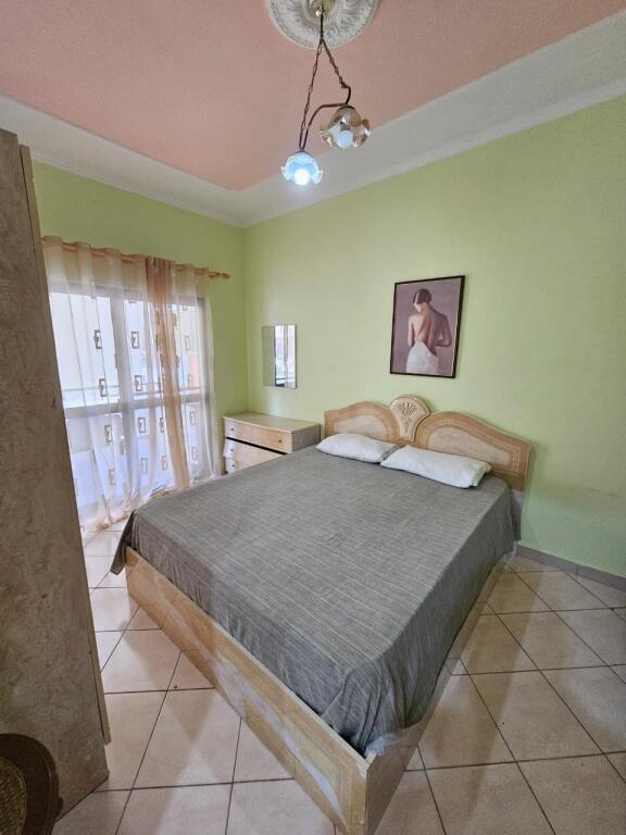 SHITET APARTAMENT 1+1 NË PLAZHIN E GOLEMIT