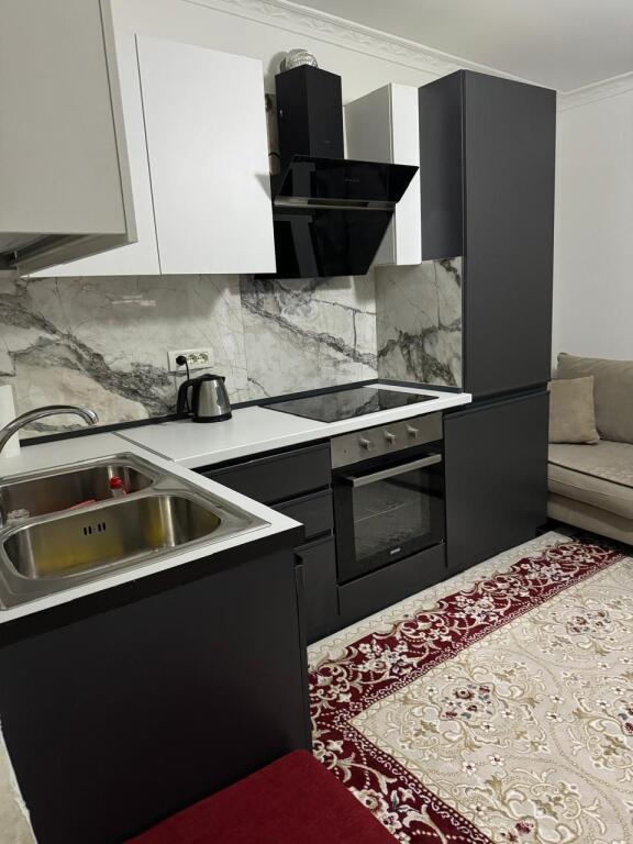 Apartament me qera 1+1 📍Rruga Dibres, Shkolla Bashkuar