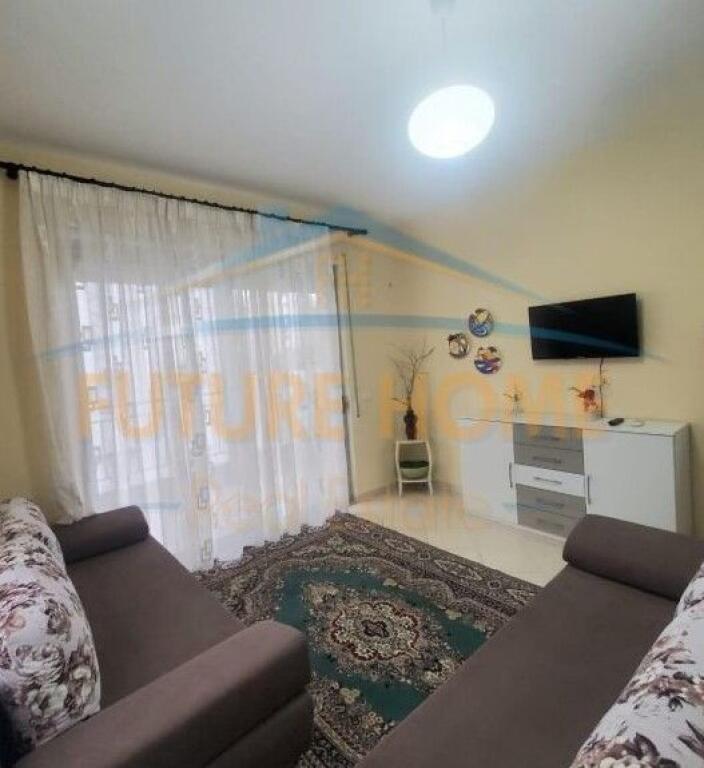 Qera, Apartament 1+1, Fresku, Tiranë
