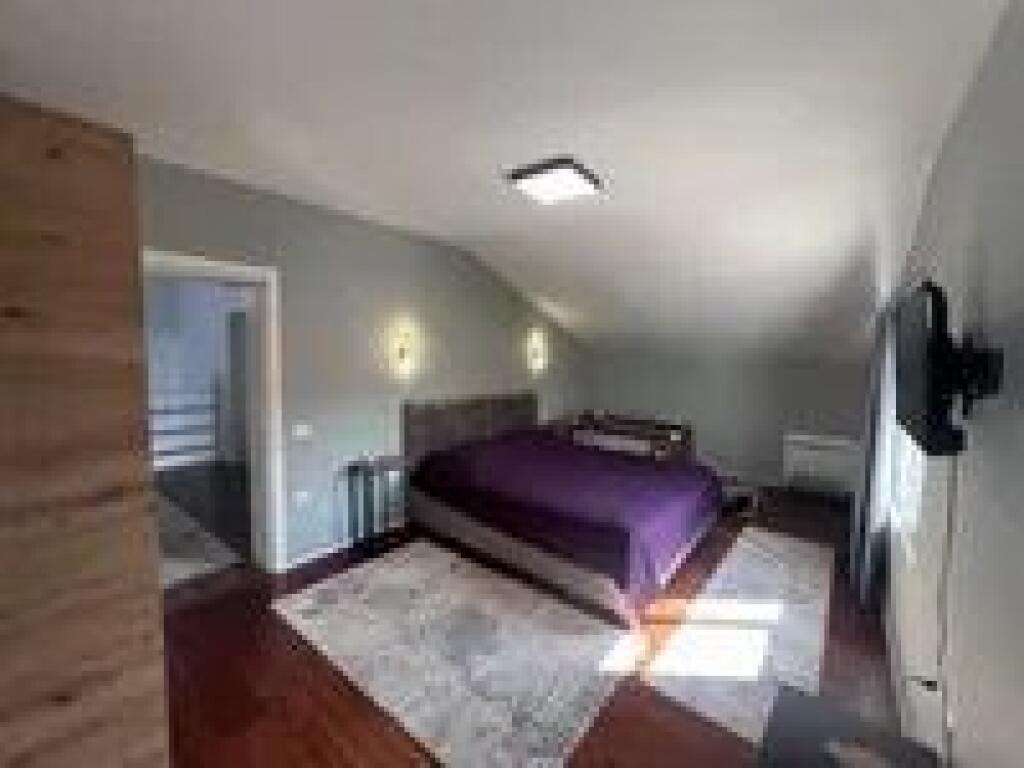 SHTEPI PRIVATE PER QERA PRANE TEG