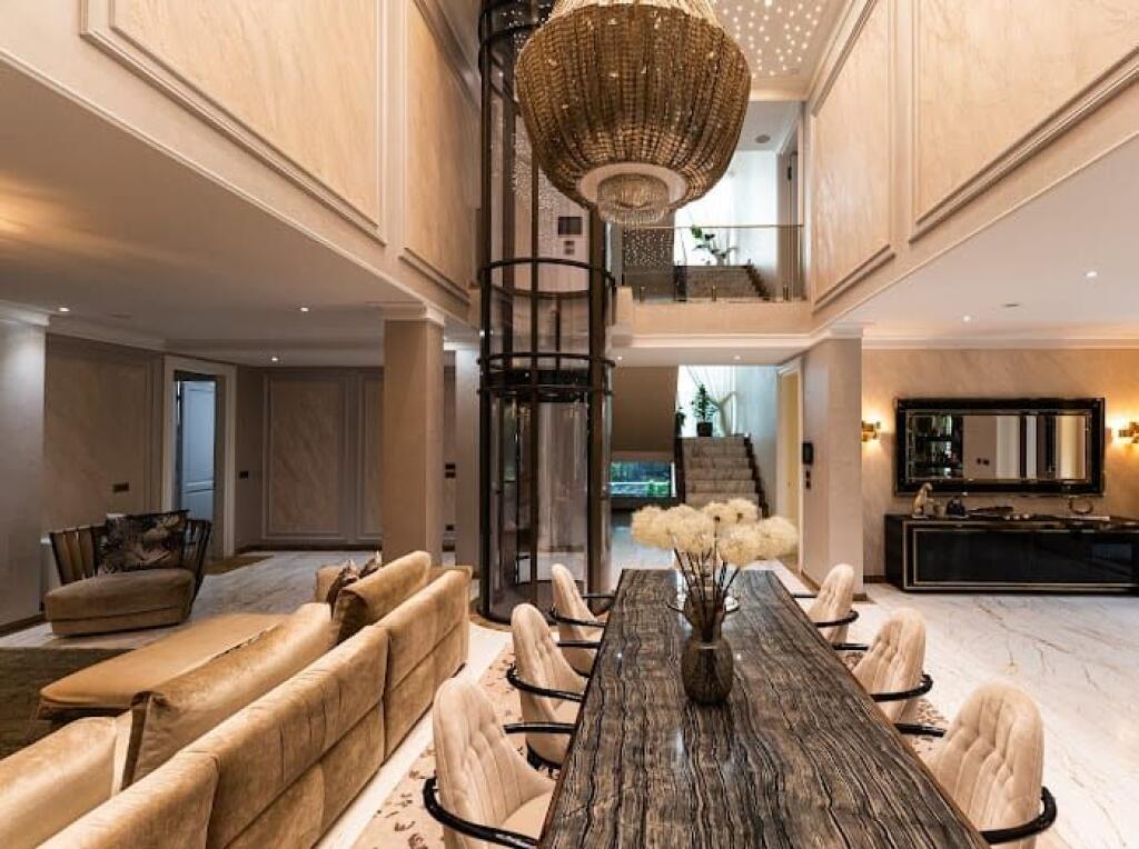 🏰 SUPER VILË LUKSOZE 4 KATËSHE NË ILIRIA PLAZH DURRËS