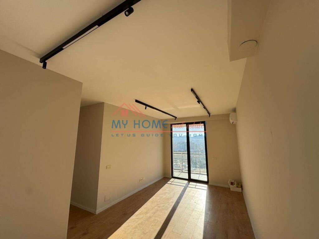Office for rent at Mine Peza Street Tirana