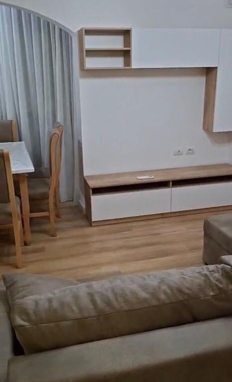 For rent 2+1+1 AVIATION FIELD 500 thousand lek