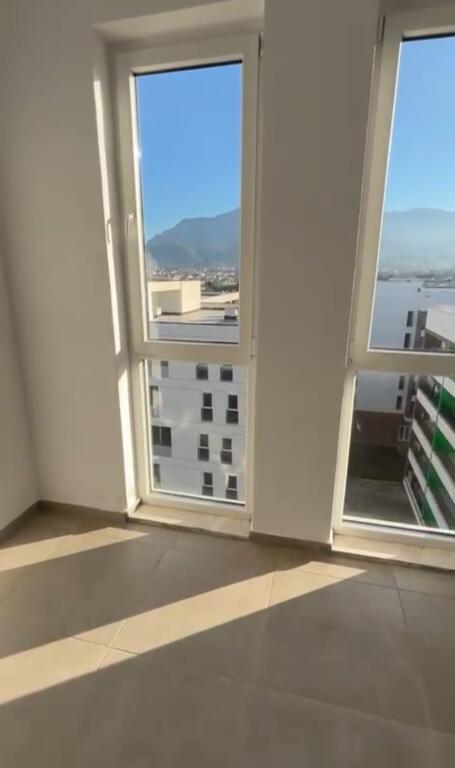 Apartament me qera 2+1 - 📍5 Maj