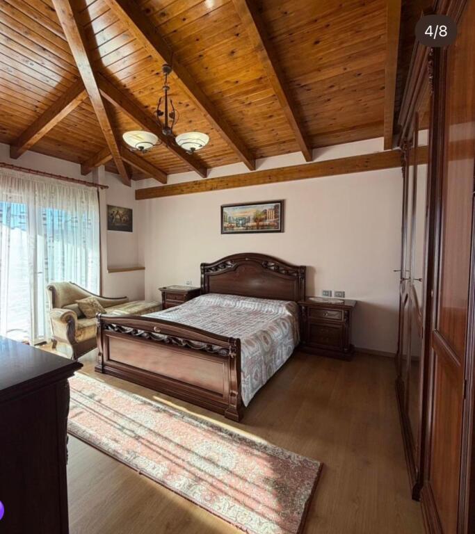 Penthouse 2+1 + 2 + parking space for rent at Garda