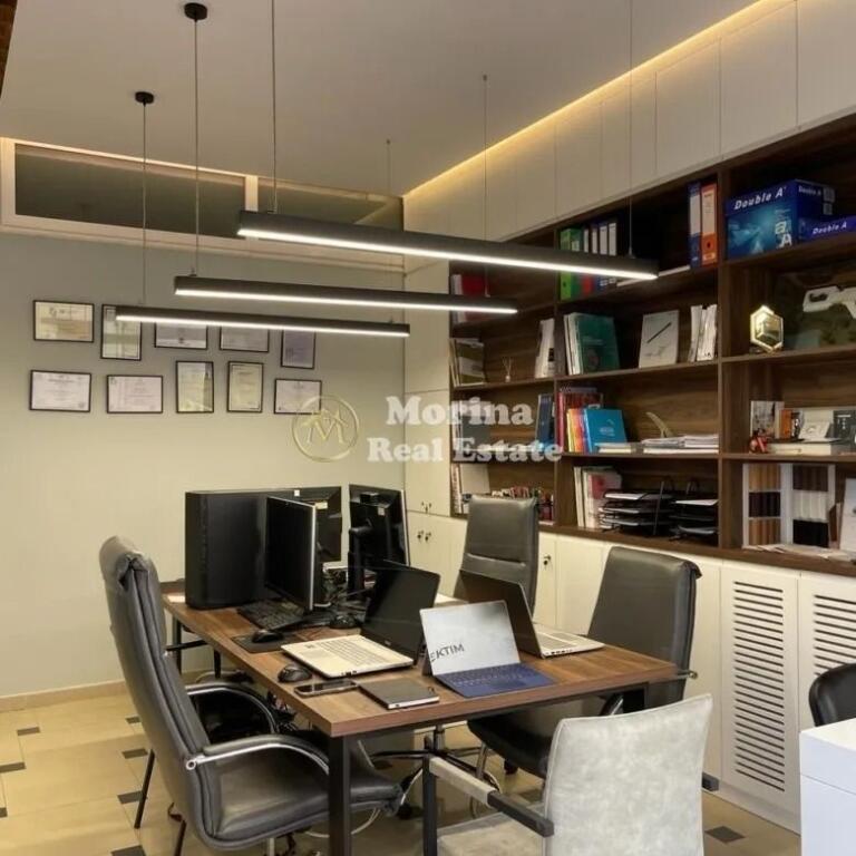 Qera | Ambjent Biznesi | Komuna e Parisit | 600 €/muaj