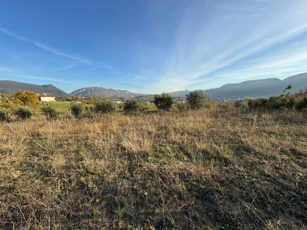 Land for sale in Daias, 10 minutes from TEG