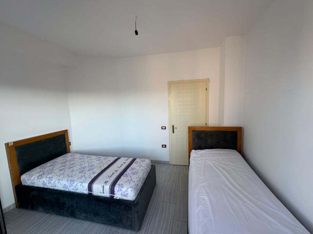 Appartamento 2+1 in affitto ad Astir