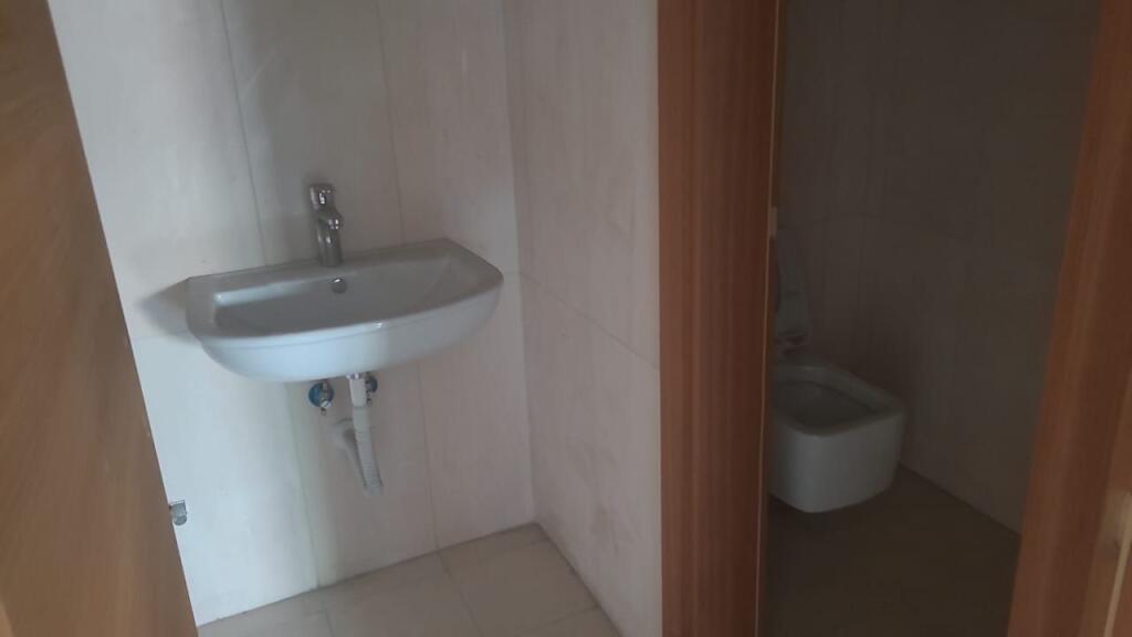 Business premises for rent (Sky towers)