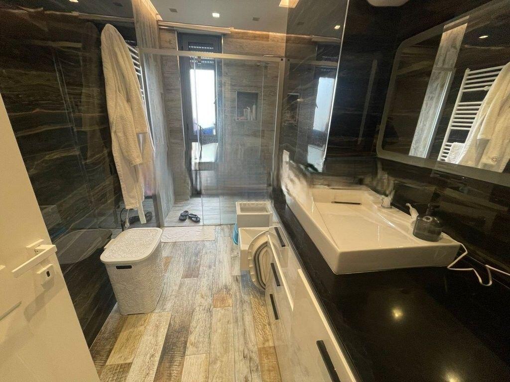 SHITET, APARTAMENT PREMIUM 2+1+POSTE PARKIMI KOMPLEKSI FIORI DI BOSKO‼️ 280,000 €