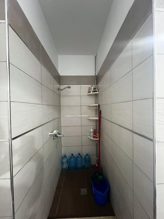 Shitet Apartament 1+1 prane BKT - Orikum, Vlore