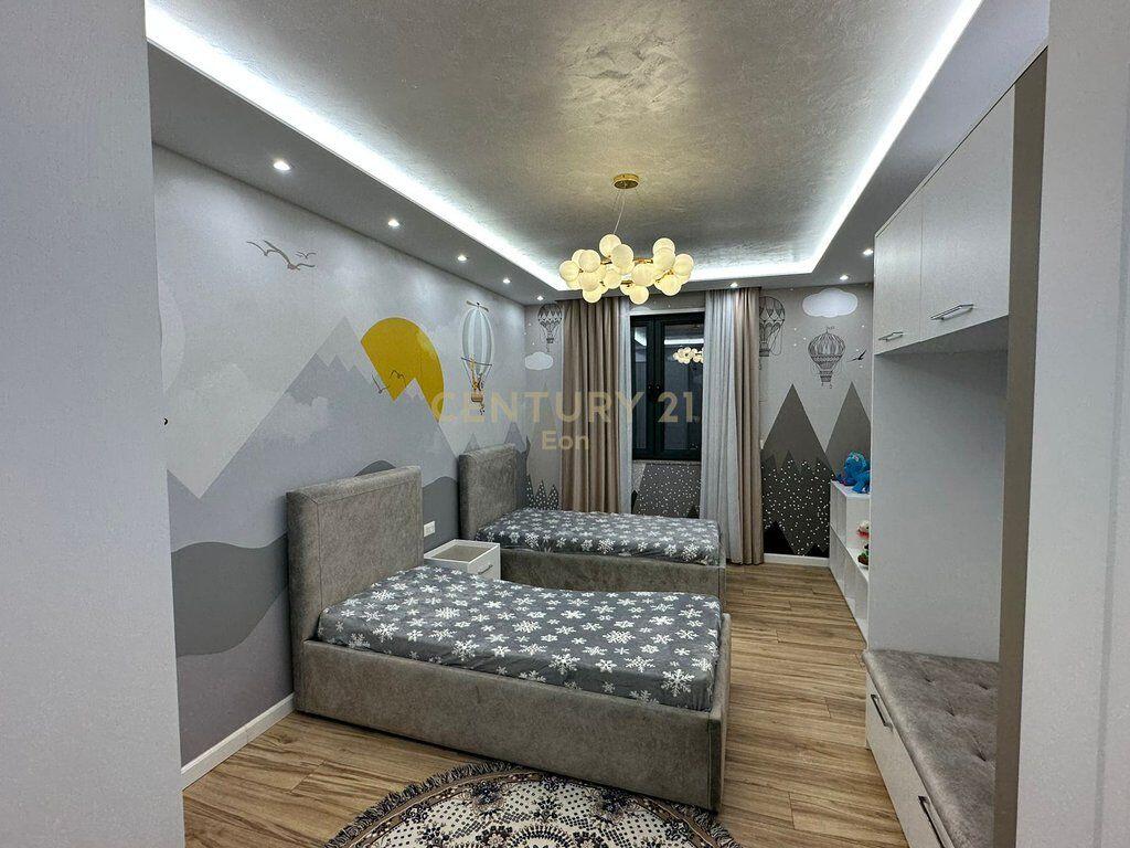 VENDIAMO APPARTAMENTO 2+1+2 A VOLLGA AL 27KATESHI! 360.000 € Superficie Totale 131m2