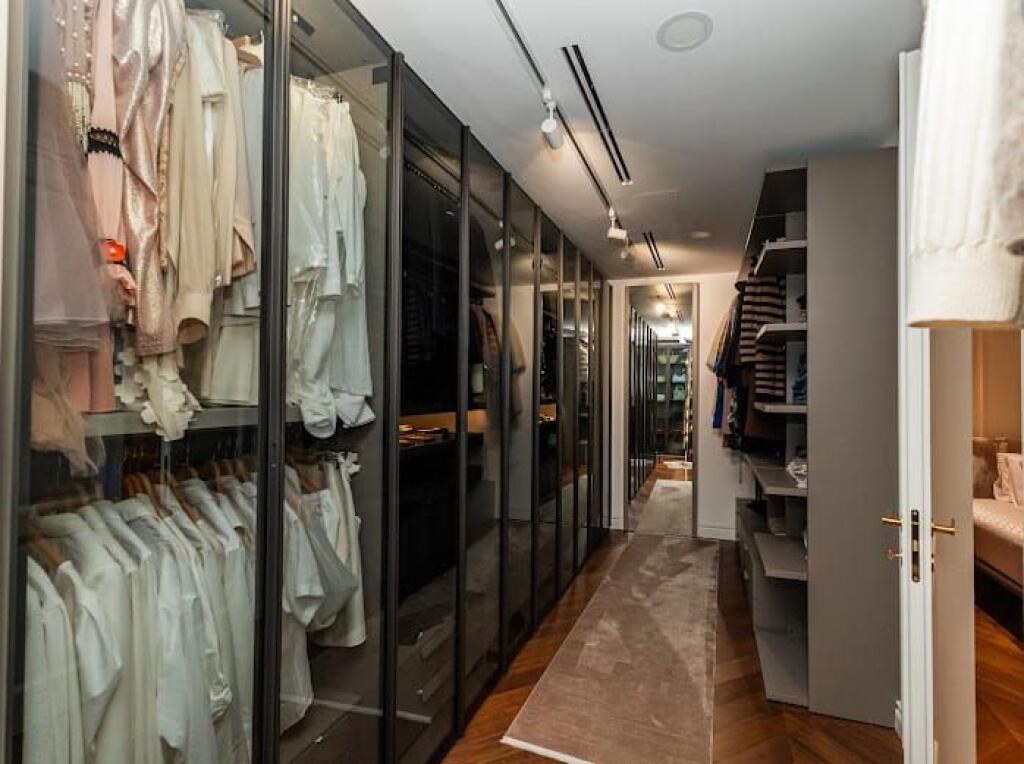 🏰 SUPER VILË LUKSOZE 4 KATËSHE NË ILIRIA PLAZH DURRËS