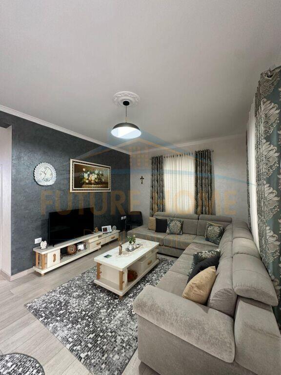 Qera, Apartament 2+1, Vilat Gjermane