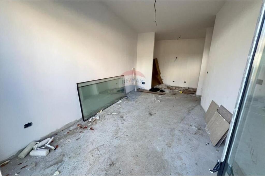 2+1 APARTMENT FOR SALE AT BAMIR TOPI