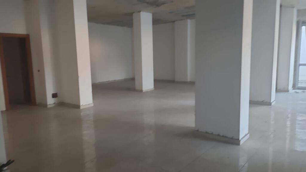 Business premises for rent (Sky towers)