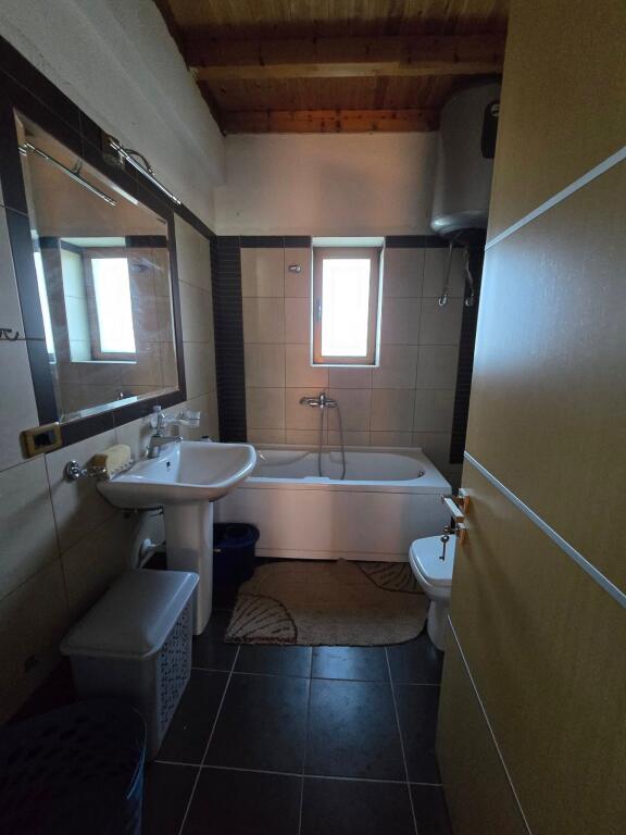 Shtëpi Guri me Shije Tradicionale në Boboshticë, Korçë‼️ ​Çmimi: €159,000💸 cmimi negociohet