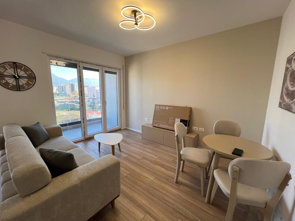 Apartment 1+1, Jordan Misja!