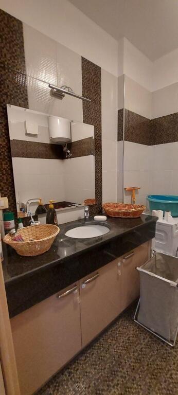 Jepet me qira 2+1+2 ASTIR 50.000 leke