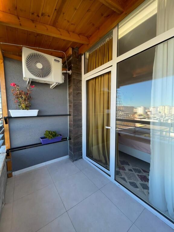 🏡 APARTAMENT ME QERA 1+1 – QENDER  Pranvera, Durrës