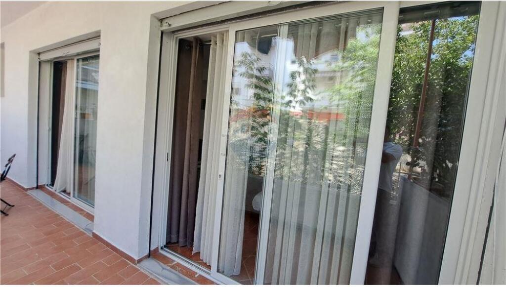 Apartament 2+1 me Qera