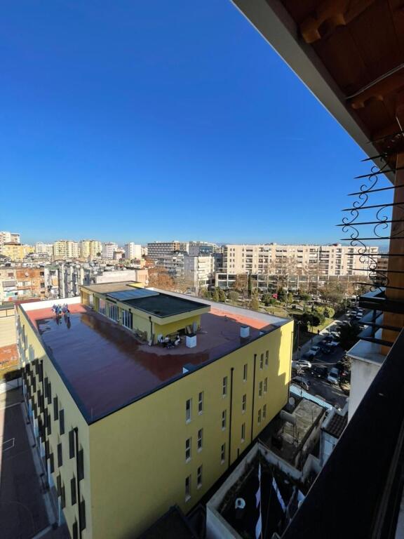 🏡 APARTAMENT ME QERA 1+1 – QENDER  Pranvera, Durrës