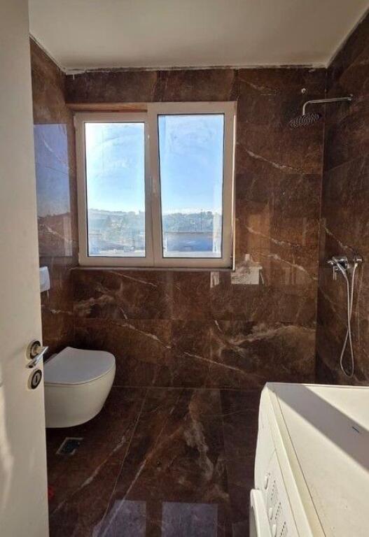 Qera, Duplex 2+1+Post Parkimi, Shkoze, Tirane.