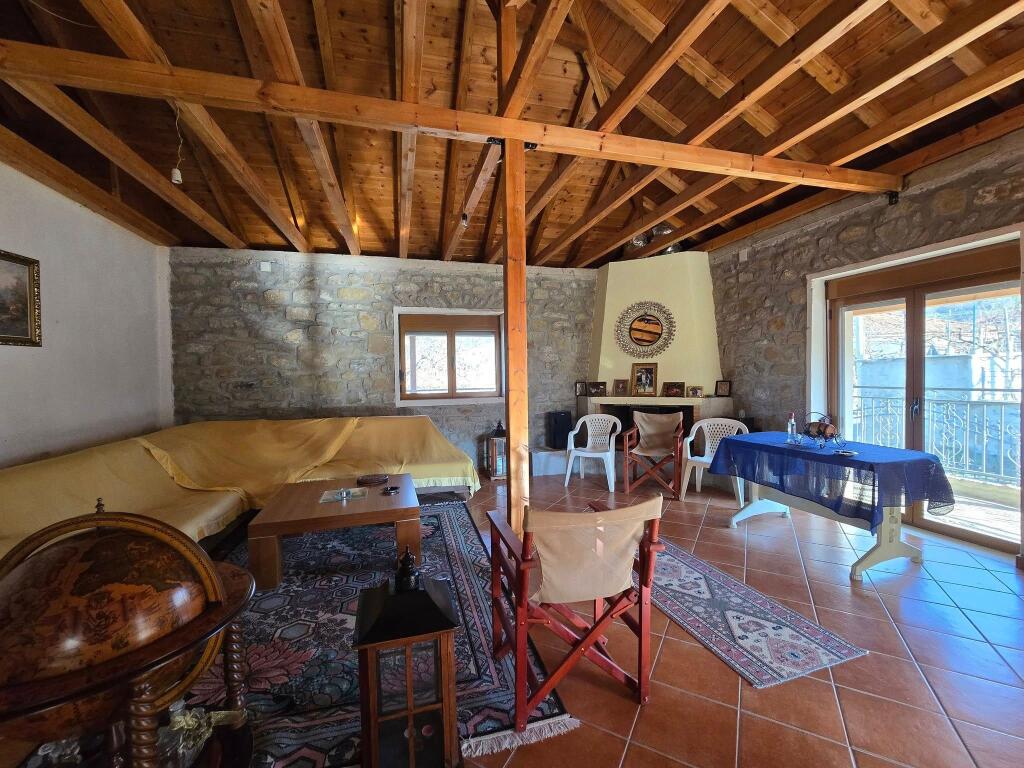 Shtëpi Guri me Shije Tradicionale në Boboshticë, Korçë‼️ ​Çmimi: €159,000💸 cmimi negociohet