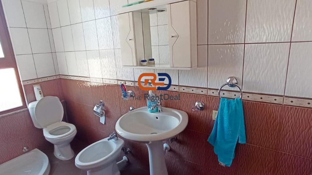 A Sauk, Casa in Vendita 4 Piani Con Vista Fantastica !!