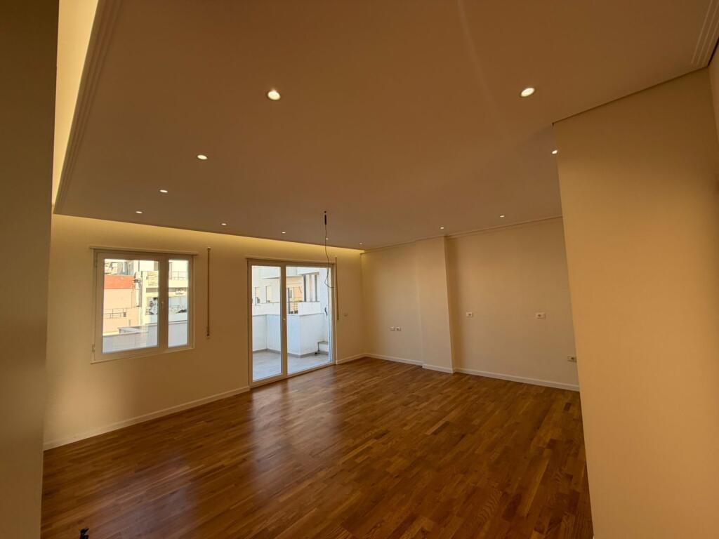 Apartment 2+1 for sale in Shkoze