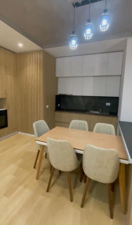 🏠 Jepet me qira Apartament 2+1+2 – Kinostudio