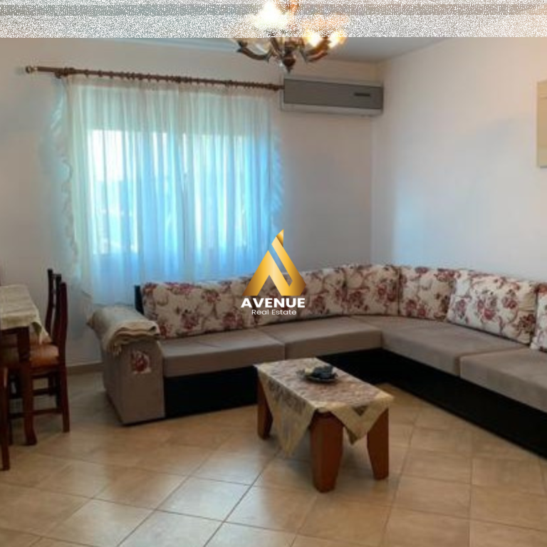 SHITET APARTAMENT 1+1 – ISH STACIONI I TRENIT, TIRANË