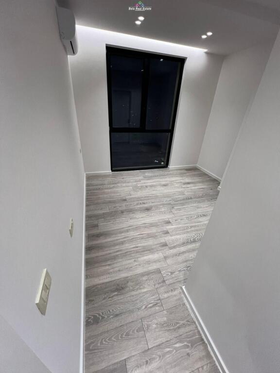 Zyre Me Qera 2+1 Tek Mine Peza (ID BZ2770) Tirane