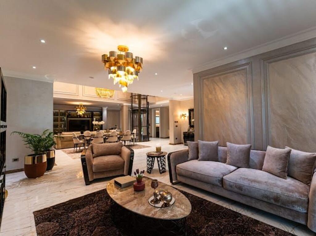 🏰 SUPER VILË LUKSOZE 4 KATËSHE NË ILIRIA PLAZH DURRËS