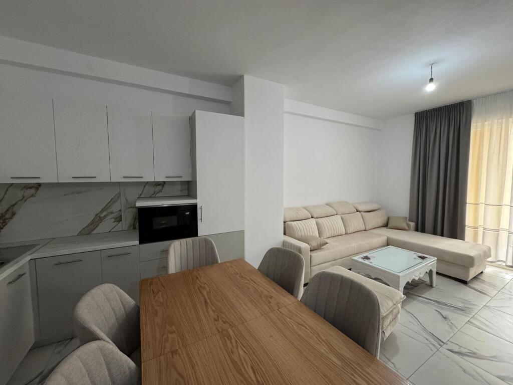 🏡Jepet me Qira Apartament 2+1 – Yzberisht💰 Çmimi: 50.000 lekë të reja / muaj