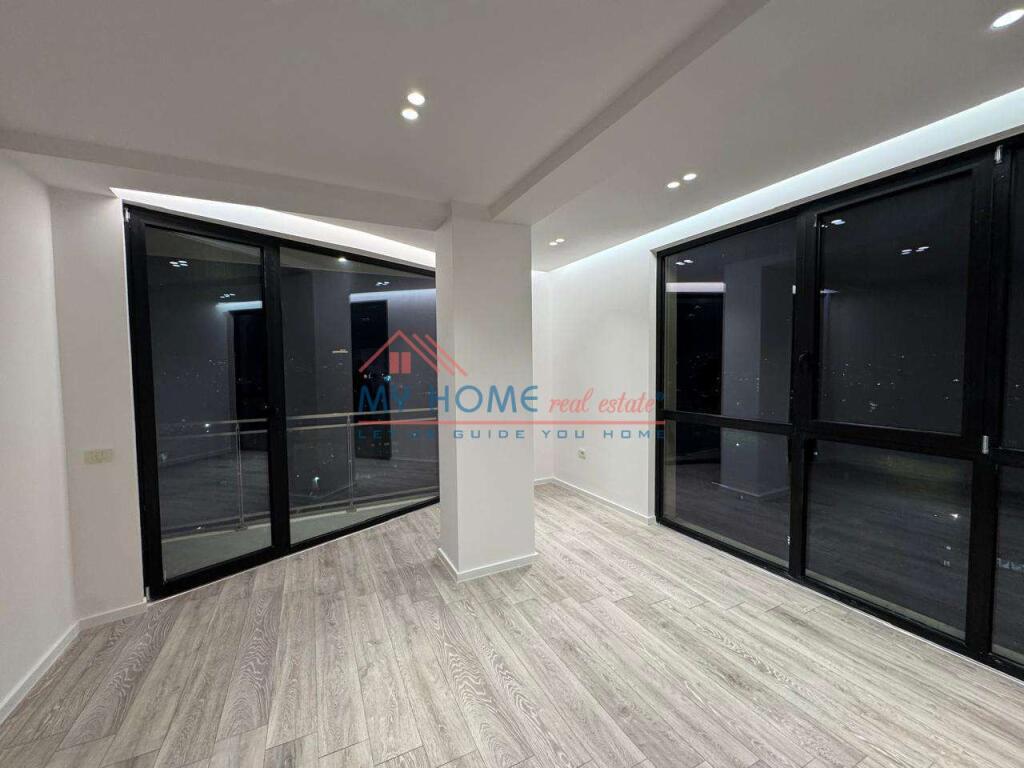 Office for rent on Mine Peza street Tirana