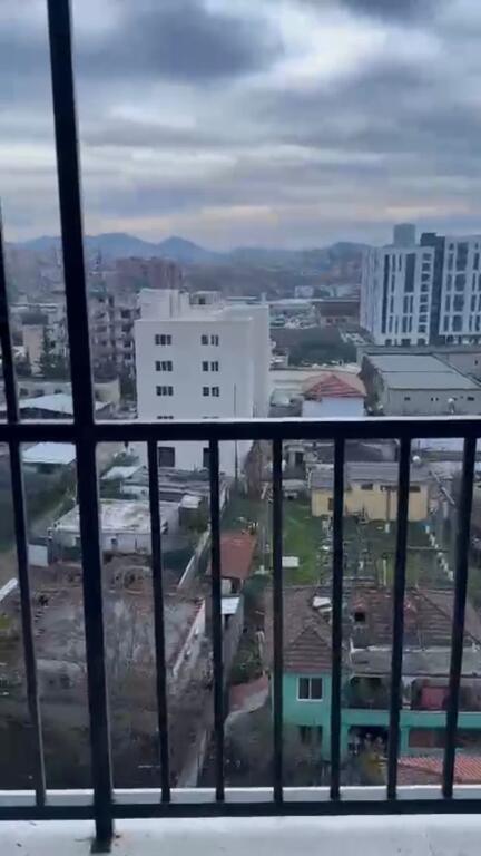 SHESIM APARTAMENT NE RRUGEN 5 MAJI