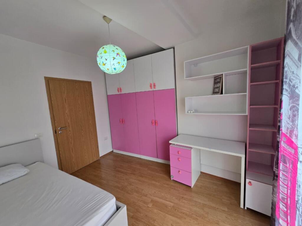 JAPIM ME QIRA APARTAMENT 2+1 TEK KOMPLEKSI MAGNET!