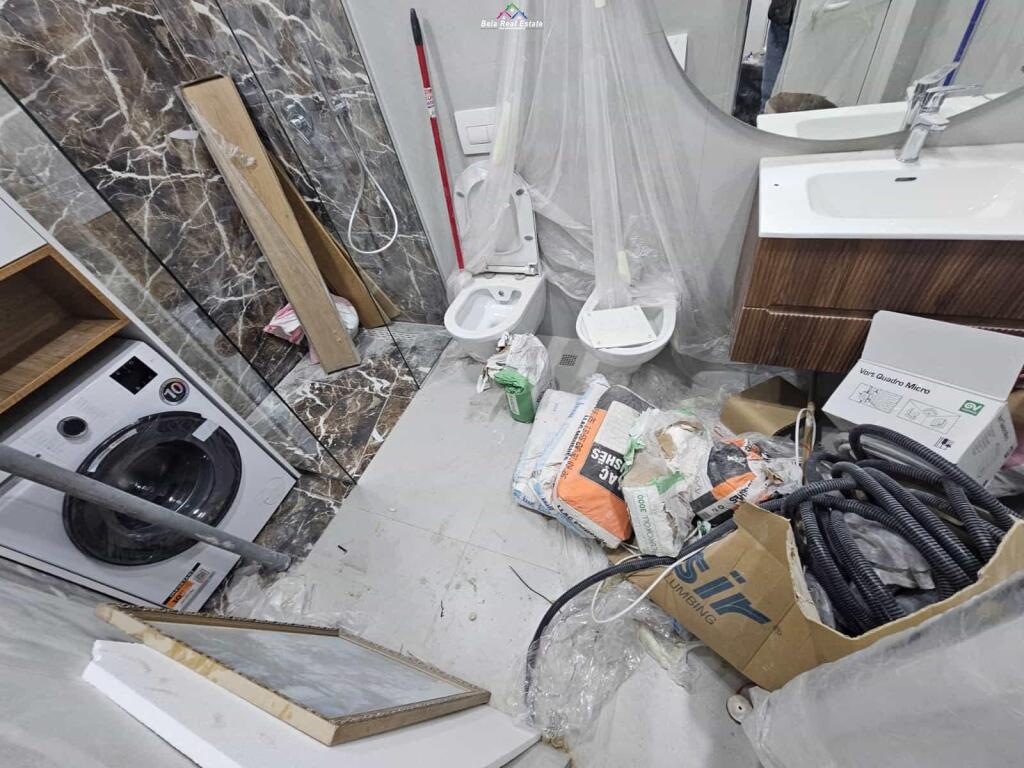 Zyre Me Qera 2+1 Tek Rruga e Kavajes (ID BZ2768) Tirane