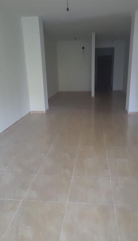 Jepet  me qera ambient  biznesi  3 +1+2  sky towers  